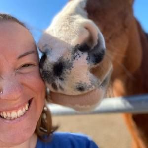 Meet your Posher, Cristine